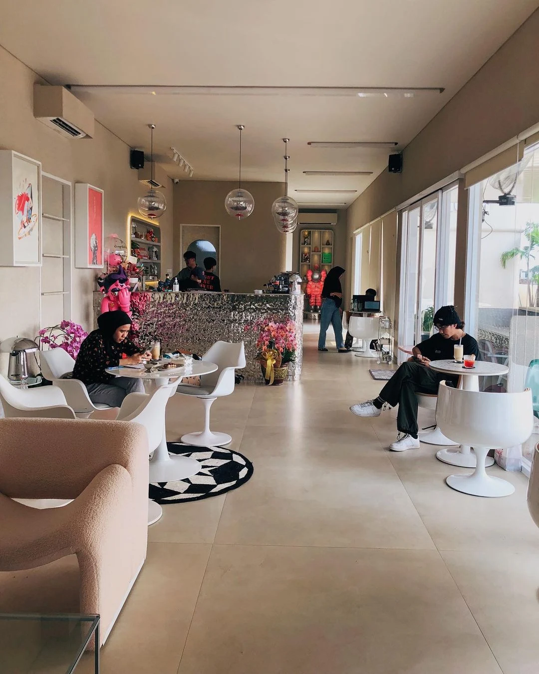 Medium Social Space Pancoran Jakarta