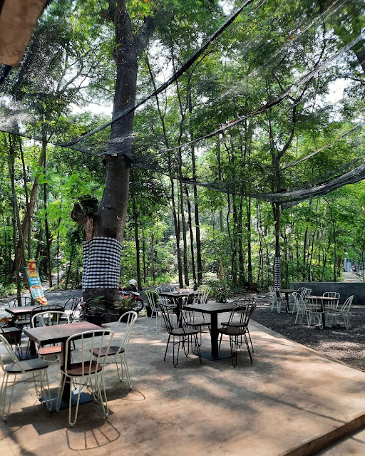Arborea Cafe Depok