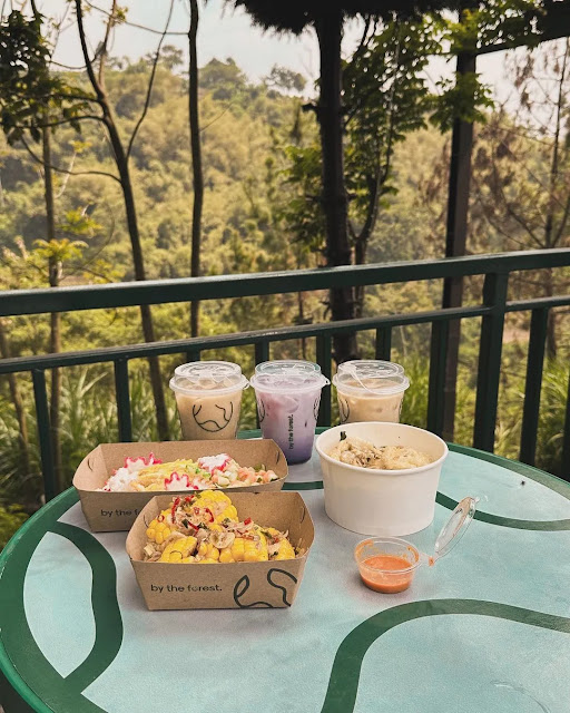 Menu di By The Forest Lembang