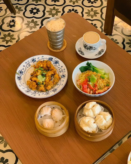 Menu di Tiga Rumpun Bandung