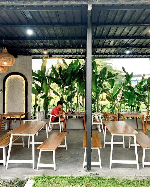 Nilu Interaksi Surakarta