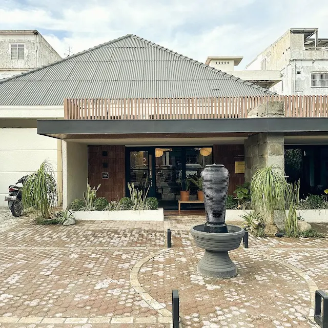 Koora Universe Cafe Medan Jam Buka, Menu & Lokasi